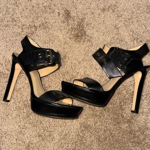 Michael Kord black platform heels